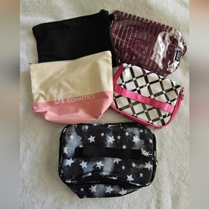 Set Of 5 Cosmetic Bags